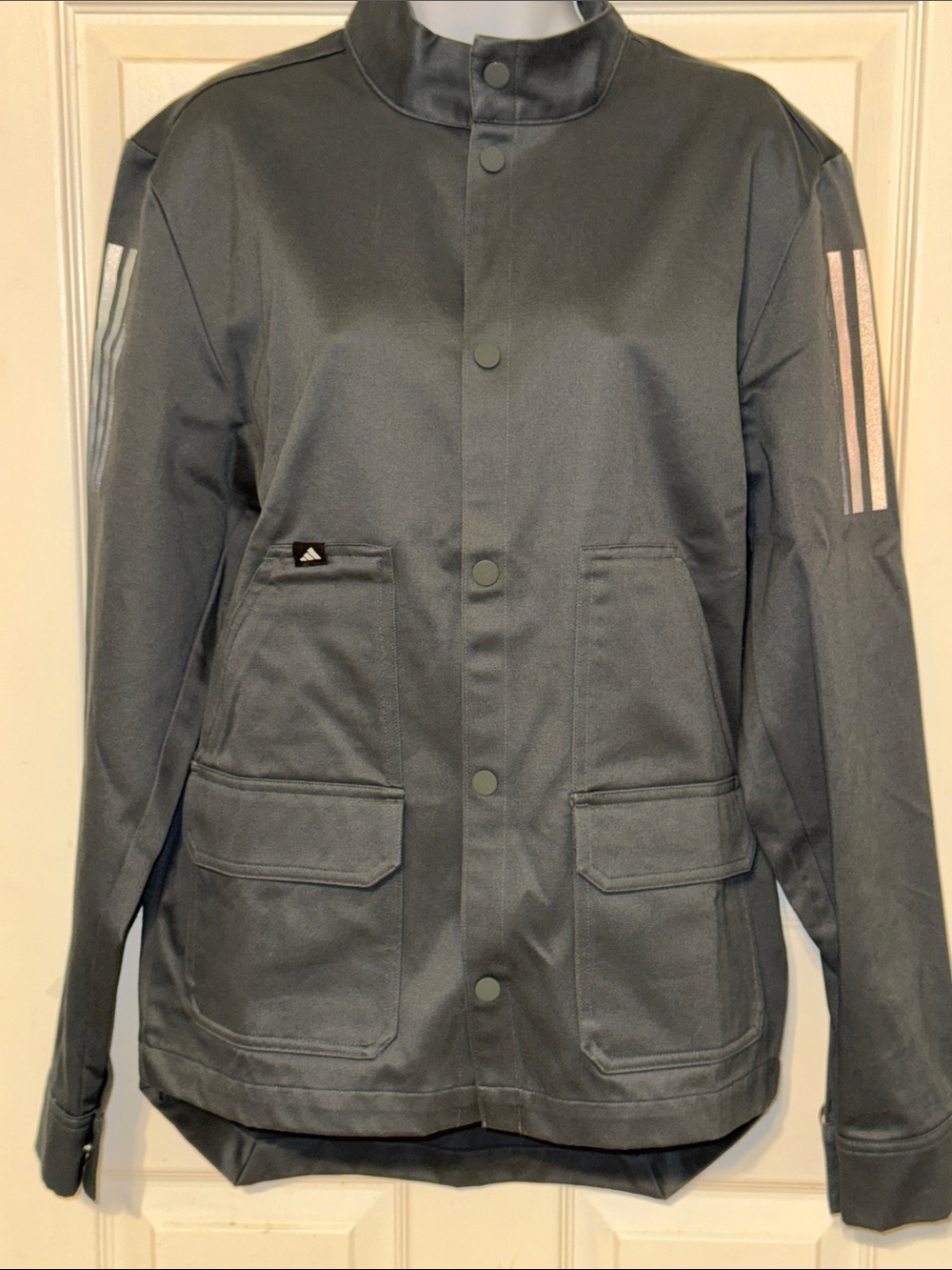 Adidas Men's Gray Utility Jacket w/Reflective Stripes
size Medium